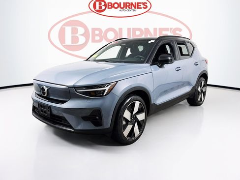 Used 2023 Volvo XC40 Recharge Ultimate image 8