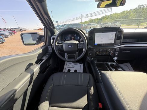 Used 2025 Ford F150 STX AWD/4WD image 22