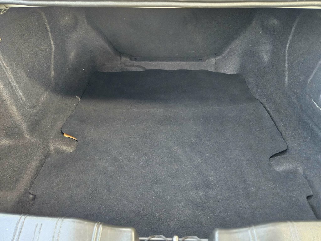 Used 2016 Chevrolet Camaro SS RWD image 30