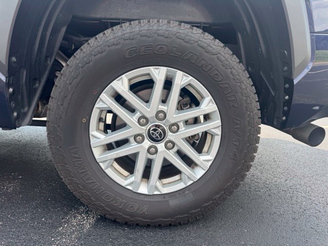 Used 2023 Toyota Tundra SR5 w/ SR5 Premium Package AWD/4WD image 11