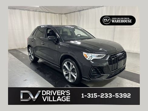 Used 2022 Audi Q3 2.0T Premium Plus w/ Premium Plus Package AWD/4WD image 1