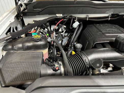 Used 2019 Chevrolet Silverado 2500 W/T w/ WT Convenience Package AWD/4WD image 23