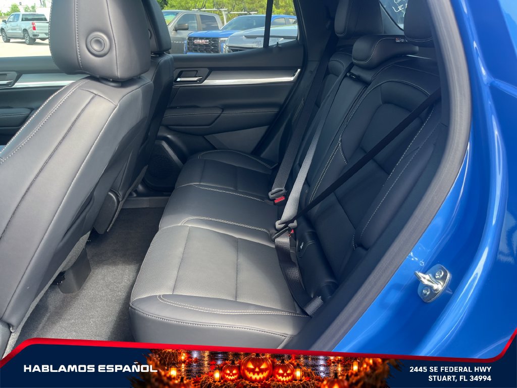 New 2027 GMC Terrain Elevation w/ Elevation Premium Package FWD image 11