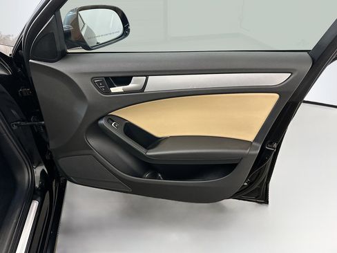 Used 2013 Audi A4 2.0T Premium w/ Convenience Pkg image 32