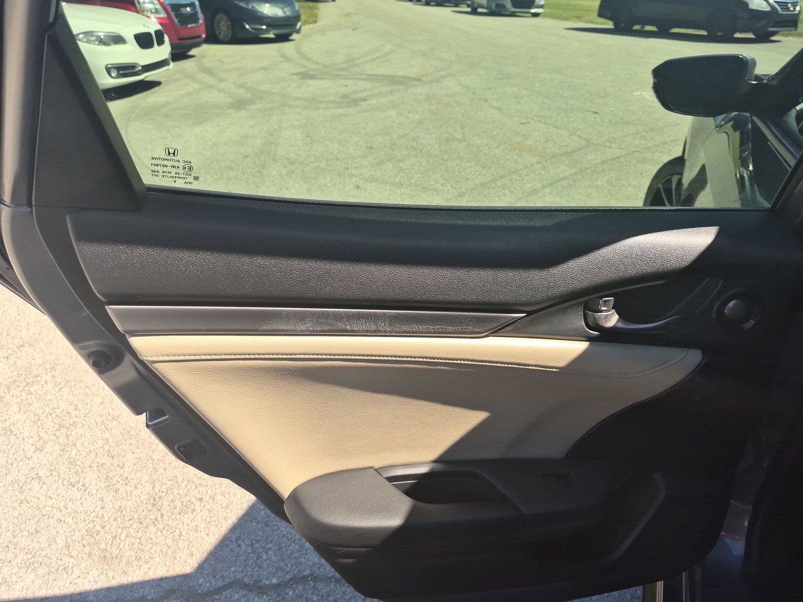 Used 2019 Honda Civic Sport Touring image 31