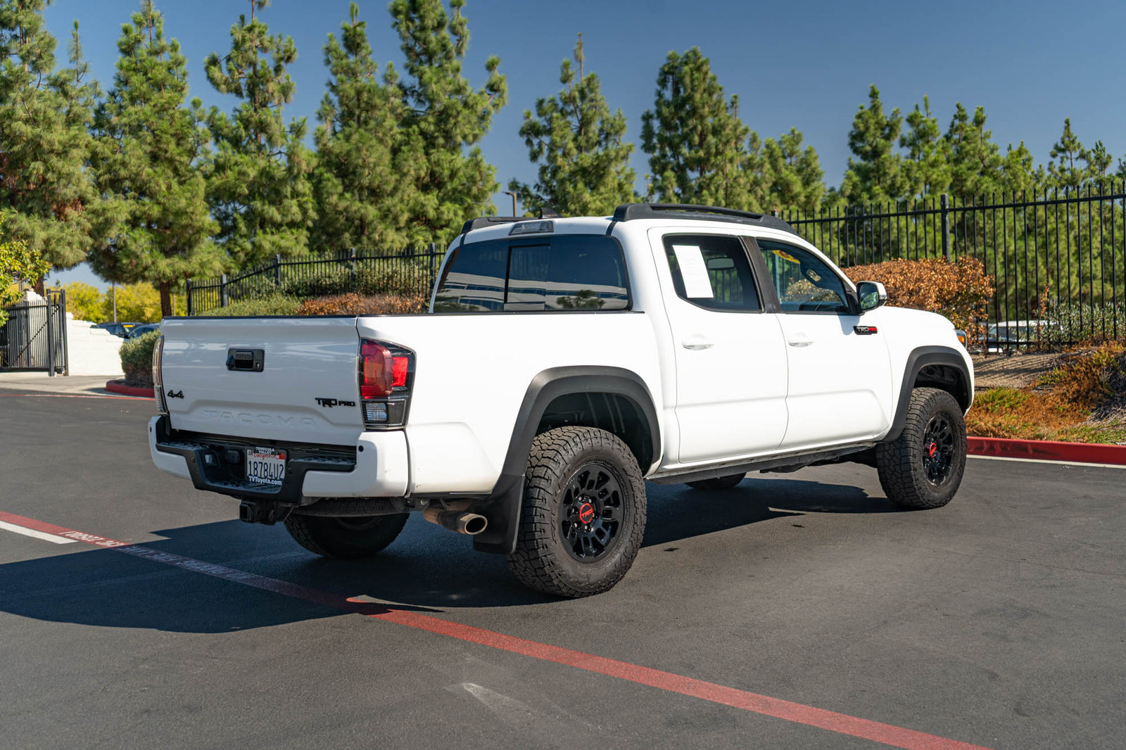 Used 2019 Toyota Tacoma TRD Pro AWD/4WD image 9