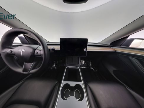 Used 2023 Tesla Model Y Long Range AWD/4WD image 28