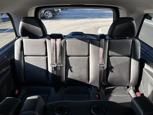 Used 2021 Mercedes-Benz Metris Passenger image 53