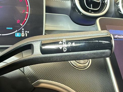 Used 2024 Mercedes-Benz C 300 Sedan image 16