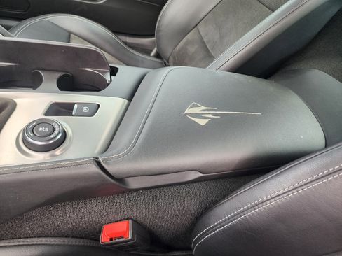 Used 2019 Chevrolet Corvette Stingray Coupe w/ 2LT Preferred Equipment Group image 30