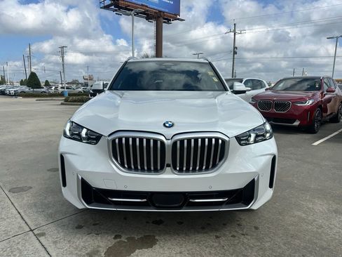 Certified 2026 BMW X5 xDrive40i w/ Climate Comfort Package image 2