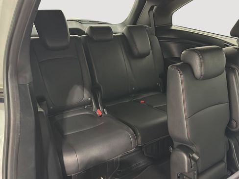 Used 2024 Honda Odyssey Sport image 23
