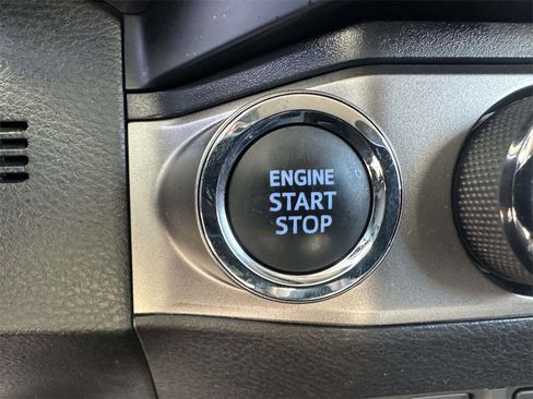 Used 2023 Toyota Tacoma SR5 w/ Technology Package image 28