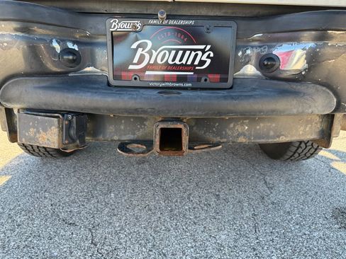 Used 2004 Ford Excursion 4WD image 9