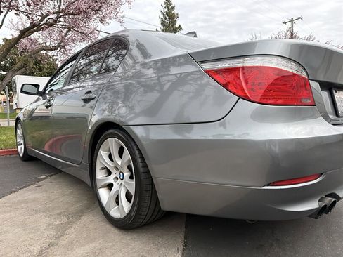 Used 2009 BMW 535i Sedan image 8