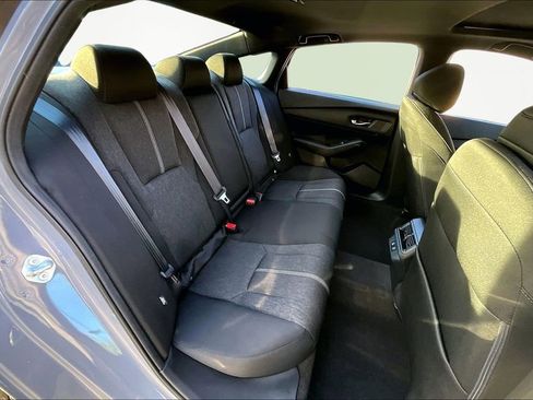 Used 2025 Honda Accord Sport image 19