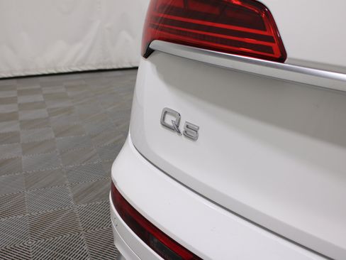 Used 2023 Audi Q5 2.0T Premium AWD/4WD image 29