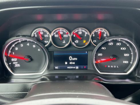 Used 2020 Chevrolet Silverado 1500 LT w/ All-Star Edition image 31