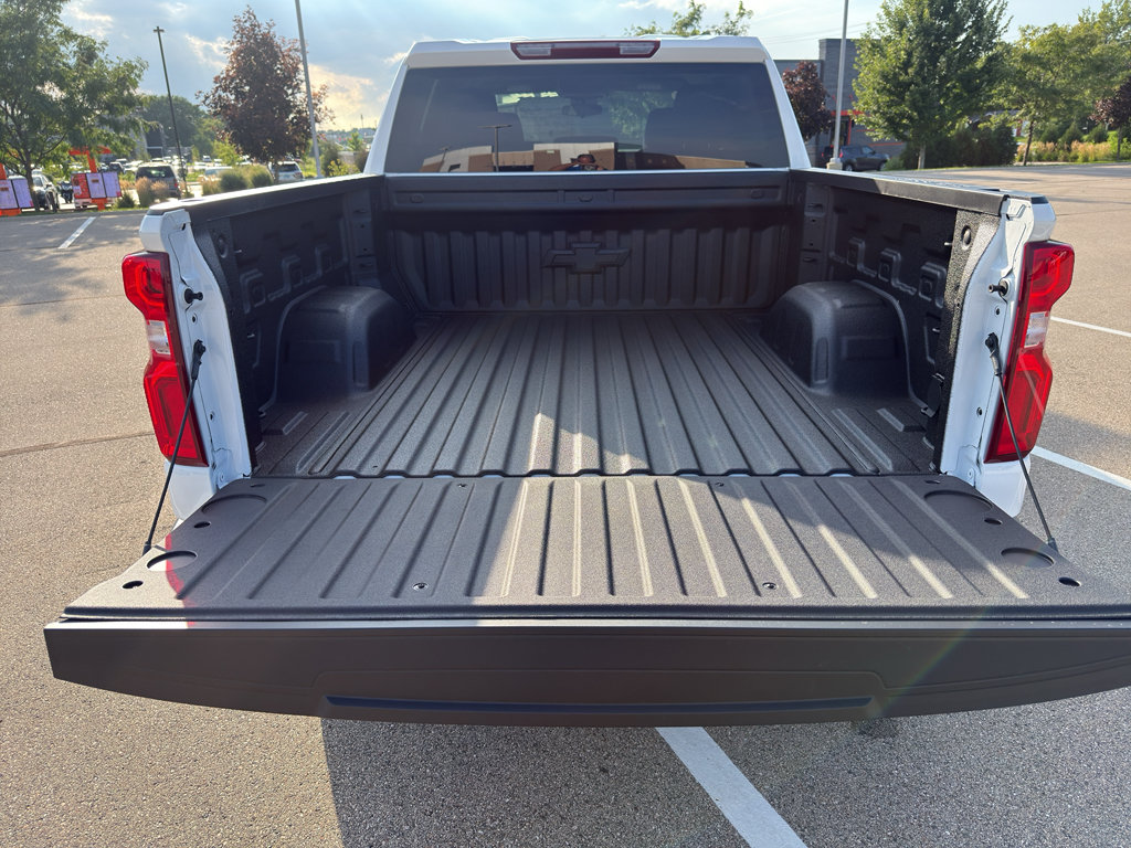 New 2026 Chevrolet Silverado 1500 RST w/ RST Select Package AWD/4WD image 10