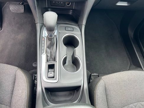 Used 2024 Chevrolet Equinox LT AWD/4WD image 32