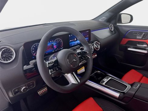 Certified 2026 Mercedes-Benz GLA 250 GLA 250 image 9