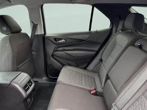 Used 2023 Chevrolet Equinox LT w/ LPO, Floor Liner Package image 45