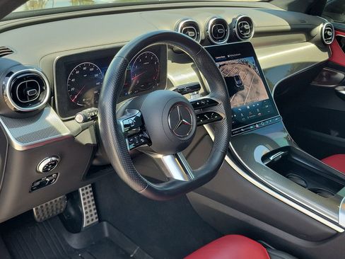 Used 2023 Mercedes-Benz GLC 300 image 20