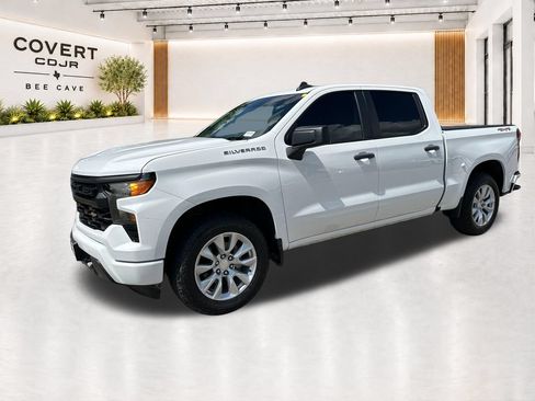 Used 2023 Chevrolet Silverado 1500 Custom AWD/4WD image 4