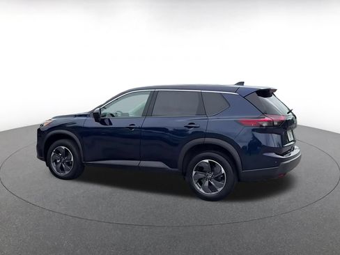 Used 2025 Nissan Rogue SV FWD image 10