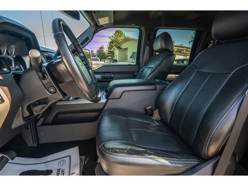 Used 2011 Ford F350 Lariat w/ Lariat Interior Pkg AWD/4WD image 10