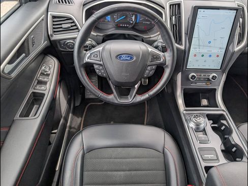 Used 2021 Ford Edge ST-Line w/ Class II Trailer Tow Package AWD/4WD image 8