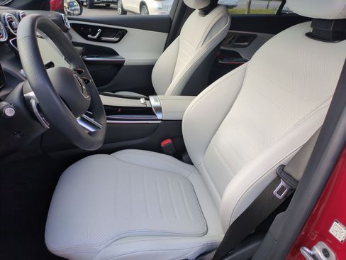 Used 2026 Mercedes-Benz GLC 300 4MATIC image 15