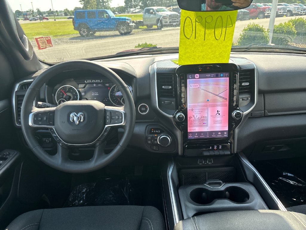Used 2025 RAM 1500 Big Horn AWD/4WD image 16