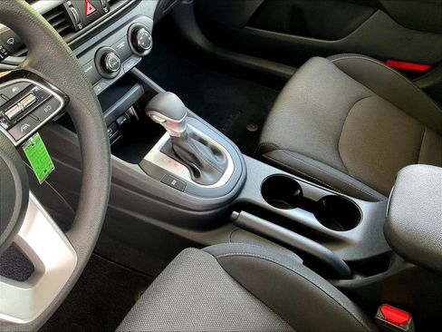 Used 2023 Kia Forte LXS w/ LXS Technology Package FWD image 16