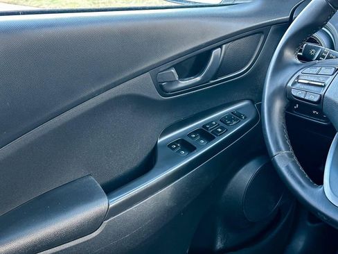 Used 2021 Hyundai Kona SEL w/ Cargo Package image 24