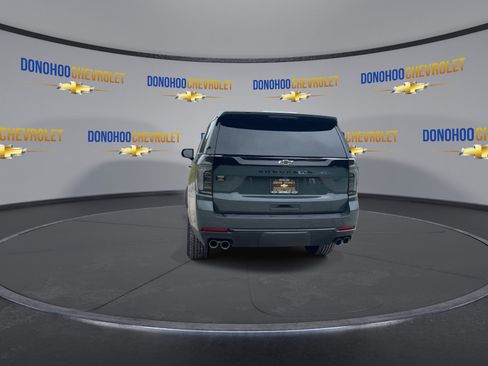 New 2026 Chevrolet Suburban Z71 w/ Comfort Package AWD/4WD image 10