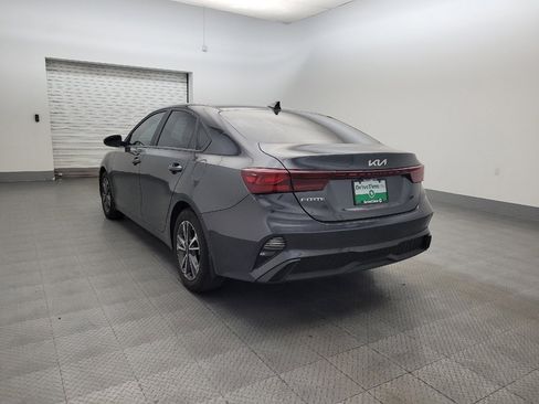 Used 2023 Kia Forte LXS w/ LXS Technology Package image 5