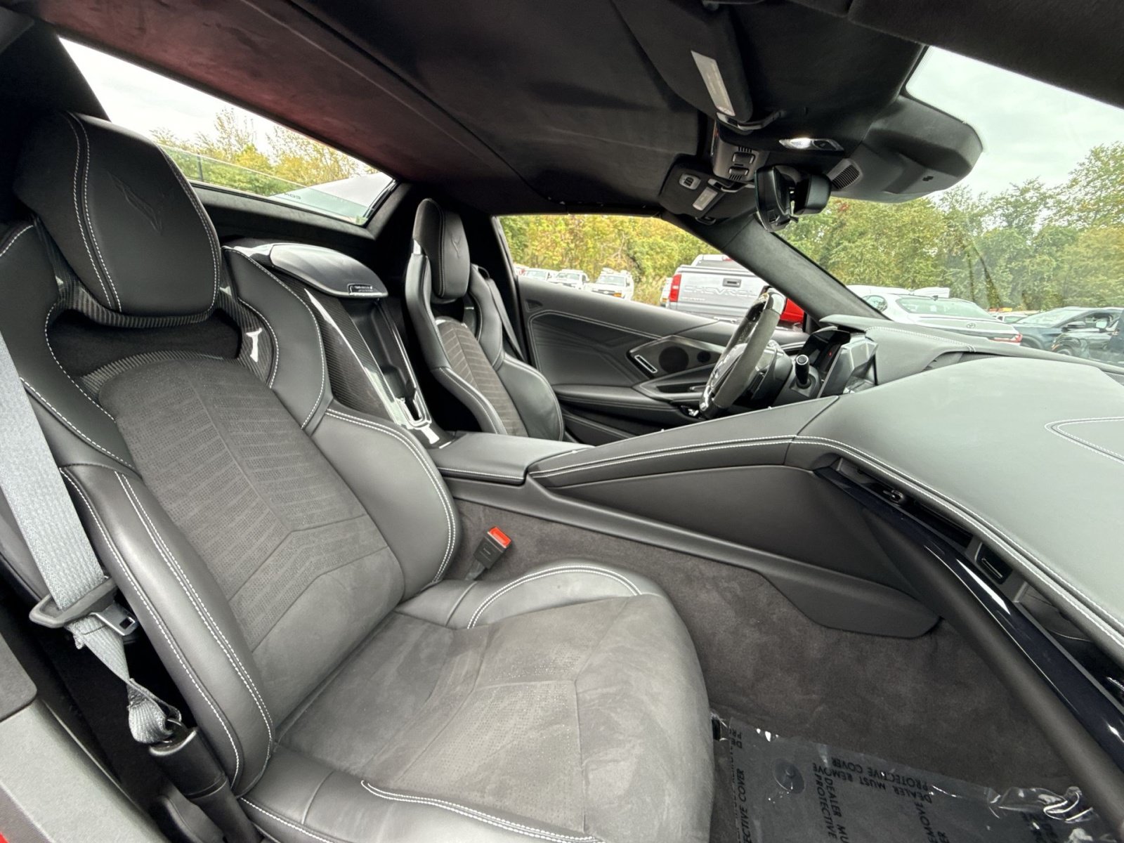 Used 2024 Chevrolet Corvette Z06 RWD image 29