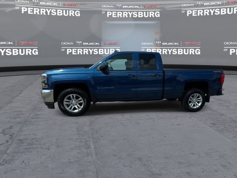 Used 2017 Chevrolet Silverado 1500 LT w/ All Star Edition AWD/4WD image 4