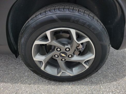 Certified 2024 Chevrolet Trax LT FWD image 31