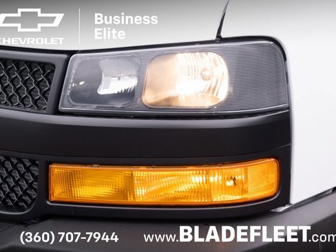 New 2025 Chevrolet Express 2500 w/ Driver Convenience Package image 9