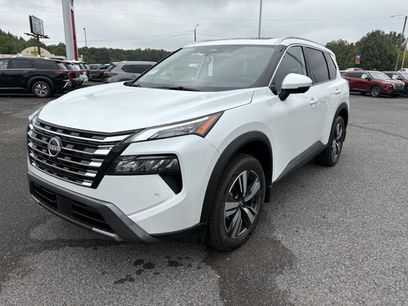 New 2025 Nissan Rogue SL w/ SL Premium Package