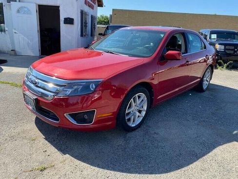 Used 2010 Ford Fusion SEL image 5