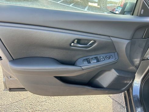 New 2025 Nissan Sentra S image 11