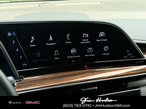 Used 2024 Cadillac Escalade Premium Luxury RWD image 35