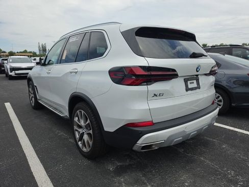 Used 2024 BMW X5 sDrive40i w/ Premium Package RWD image 12