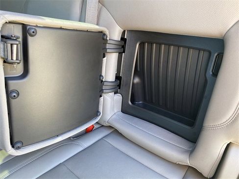 Used 2023 GMC Sierra 1500 SLT w/ SLT Premium Package image 38