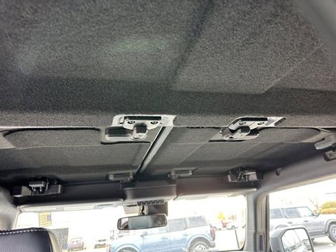 Used 2024 Ford Bronco Outer Banks image 10