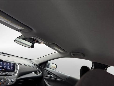 Used 2023 Chevrolet Malibu LT image 23