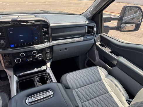 Used 2023 Ford F350 Limited w/ FX4 Off-Road Package AWD/4WD image 15